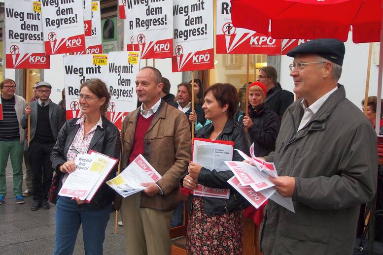 Herbst 2013: KPÖ mobilisiert vor dem Landhaus gegen den Regress