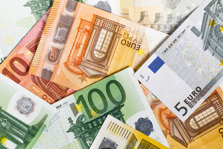Geld-Euro-Scheine (7)(1).jpg