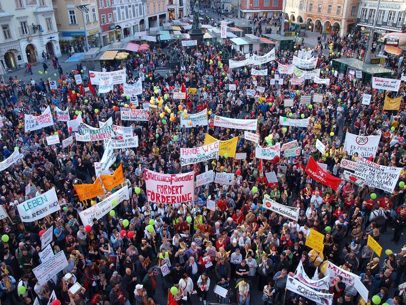 10.000+ Steirerinnen und Steirer protestieren gegen Sozialabbau